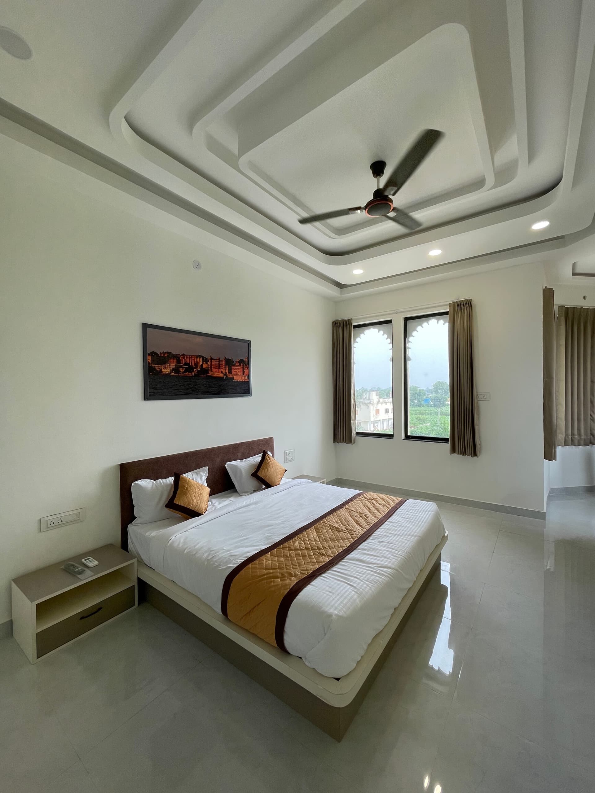 Marudhar Resort - Premium Burj View Room
