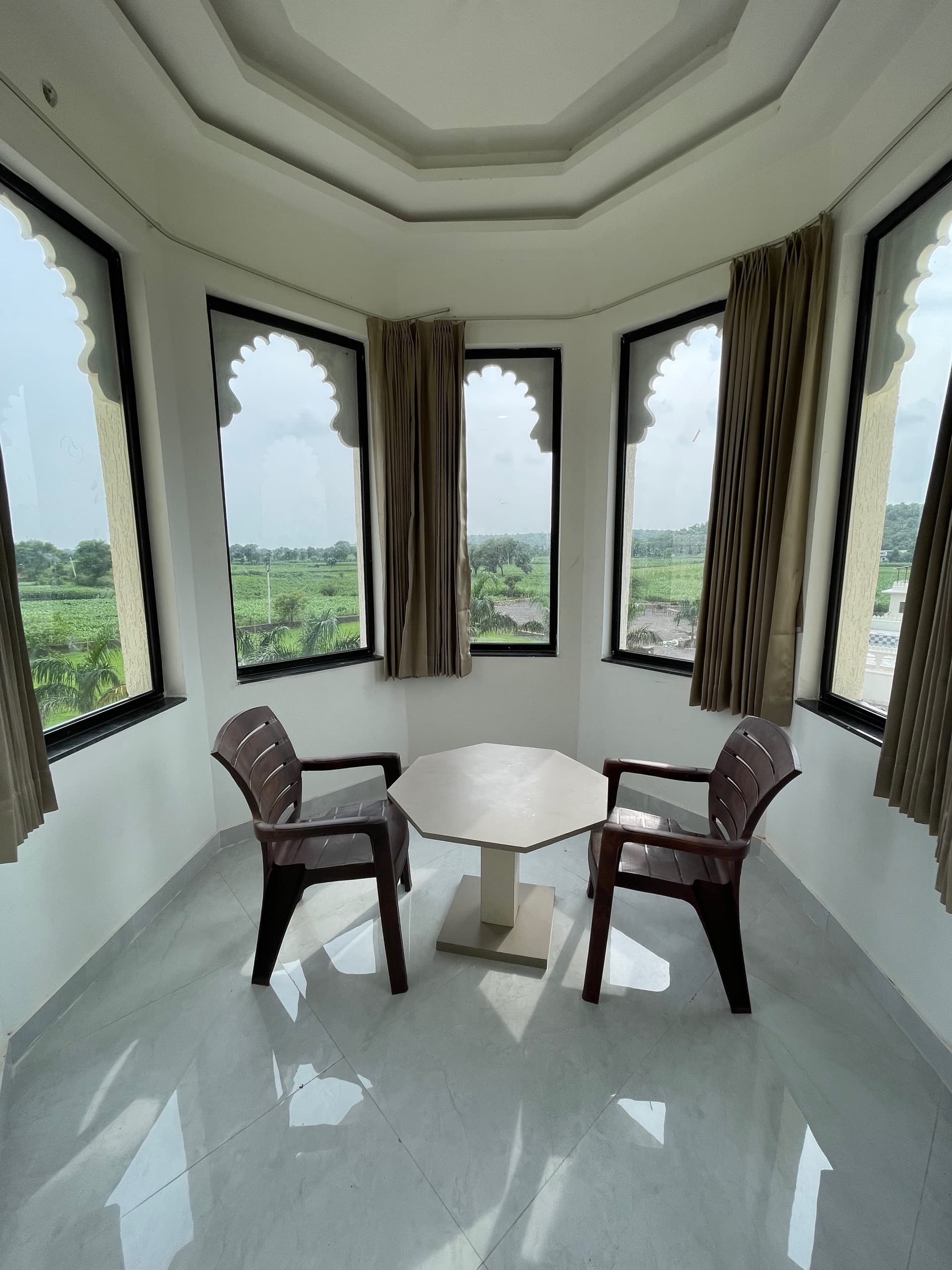 Marudhar Resort - Premium Burj View Room